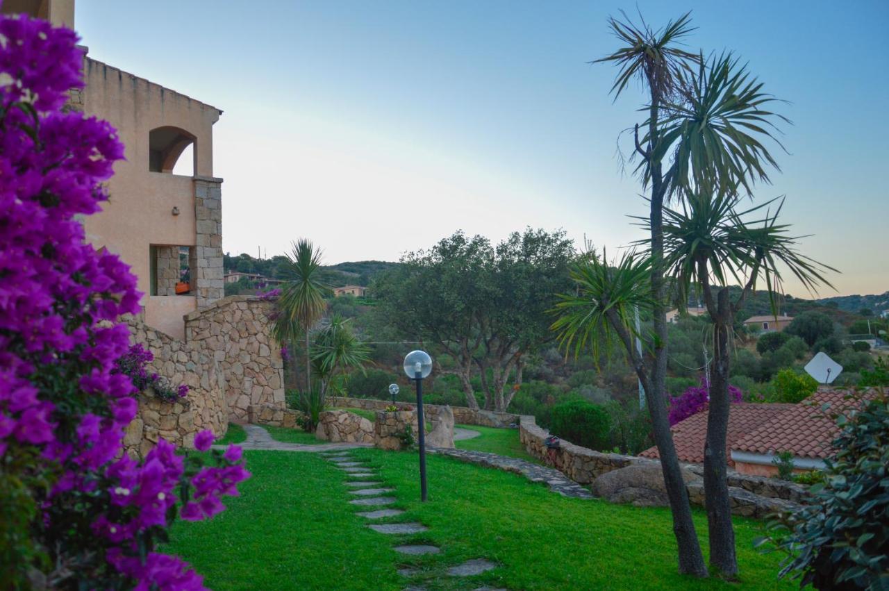 La Costa View Aparthotel Arzachena Exterior photo