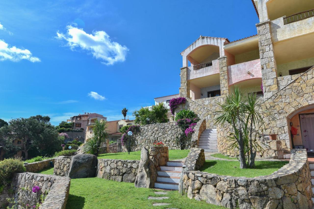 La Costa View Aparthotel Arzachena Exterior photo