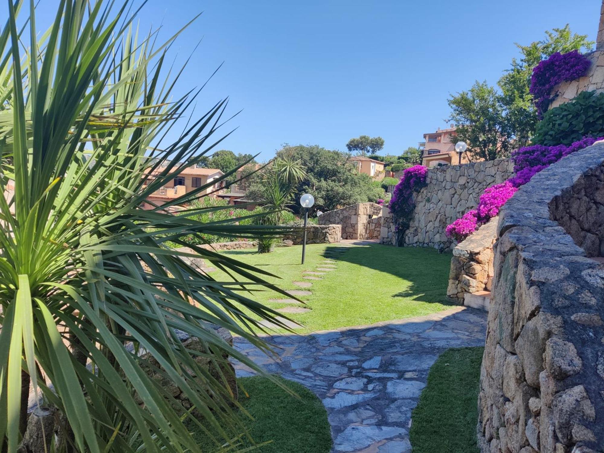 La Costa View Aparthotel Arzachena Exterior photo
