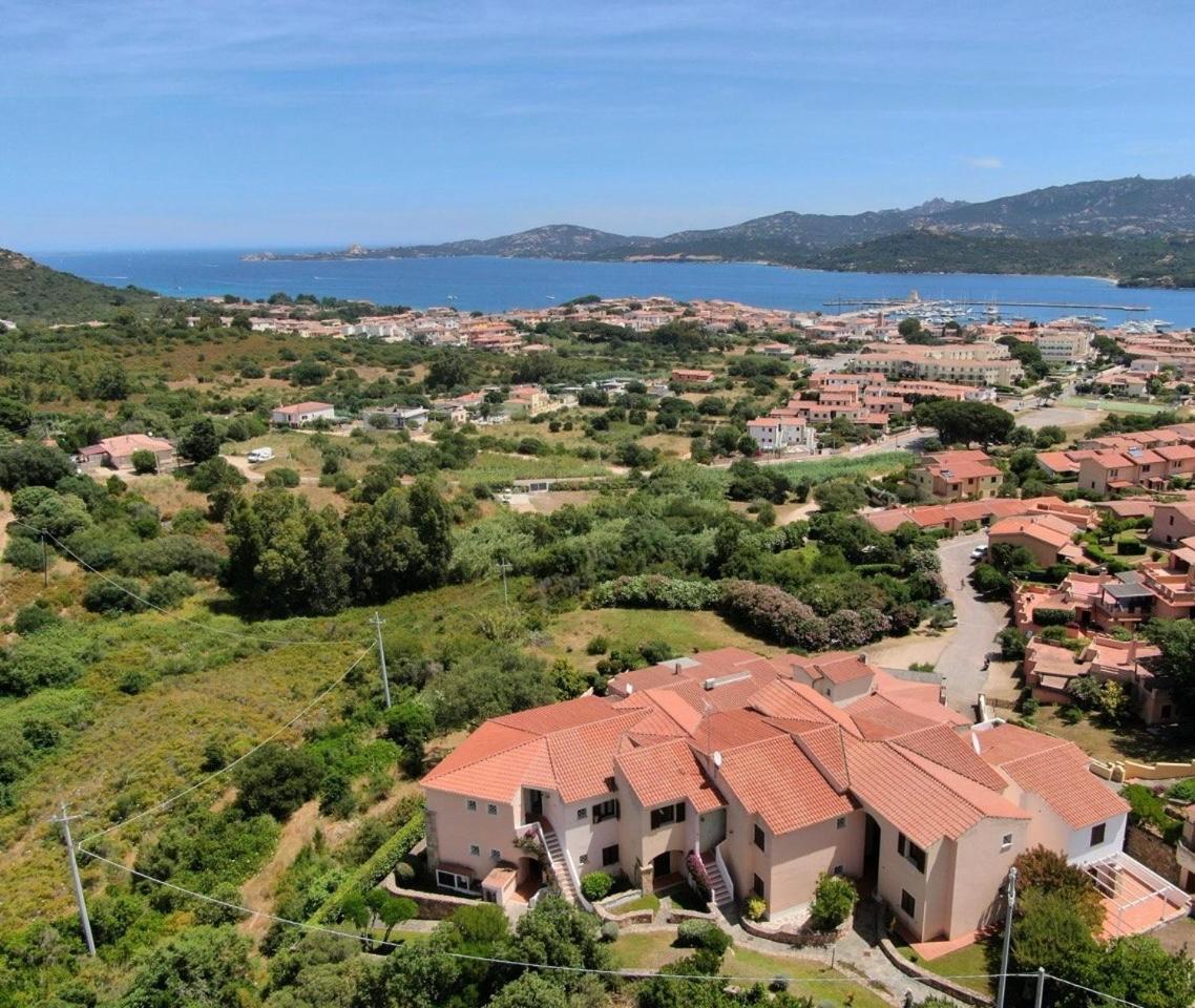 La Costa View Aparthotel Arzachena Exterior photo